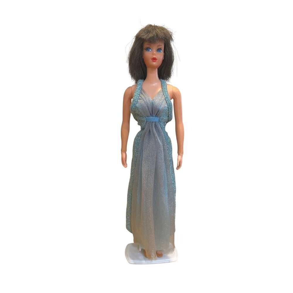 Vintage 1970 Dramatic New Living Barbie Doll In 1977 Best Buy #9626 Blue Sparkle